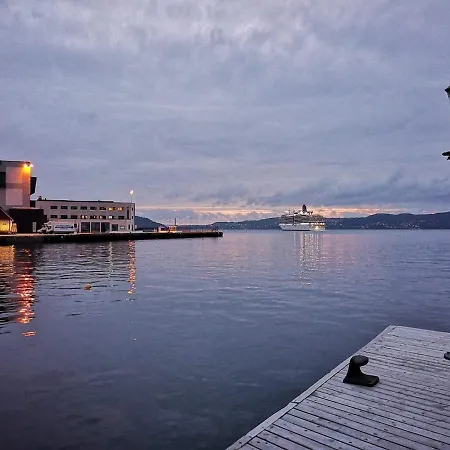 In The Heart Of - Walk To Bryggen & Restaurants Apartment *